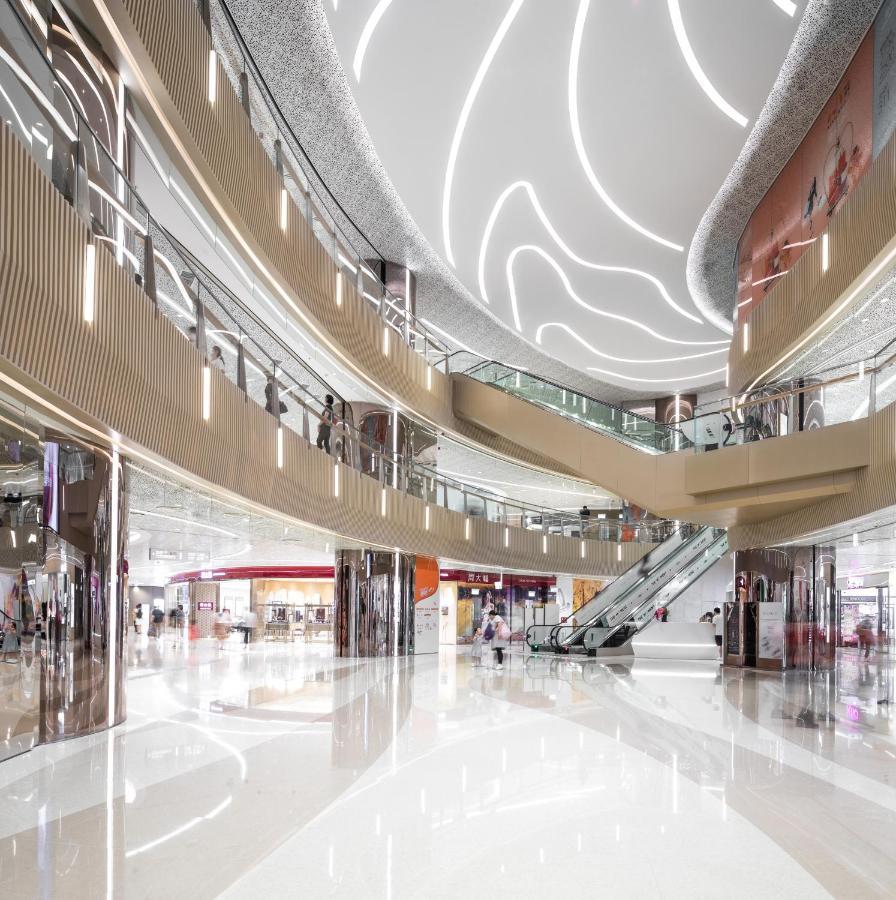 Nina Hotel Tsuen Wan West Hong Kong Dış mekan fotoğraf Interior of the mall