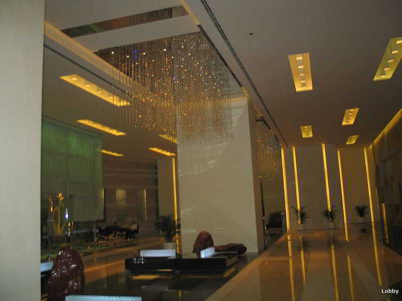 Nina Hotel Tsuen Wan West Hong Kong İç mekan fotoğraf The lobby of the hotel